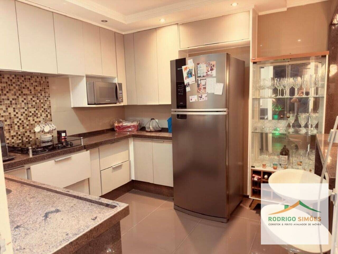 Foto 4 de Sobrado de 2 quartos em terreno de 200 m² na Piedade