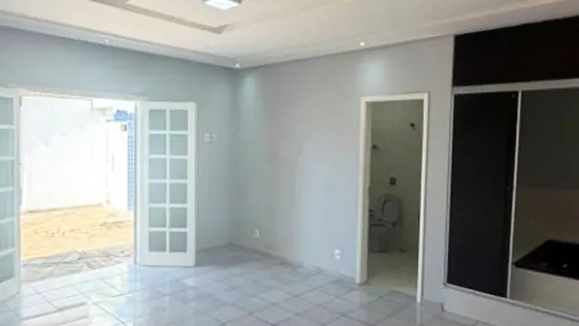 Casa de 3 quartos com piscina e sauna no Pinheirinho