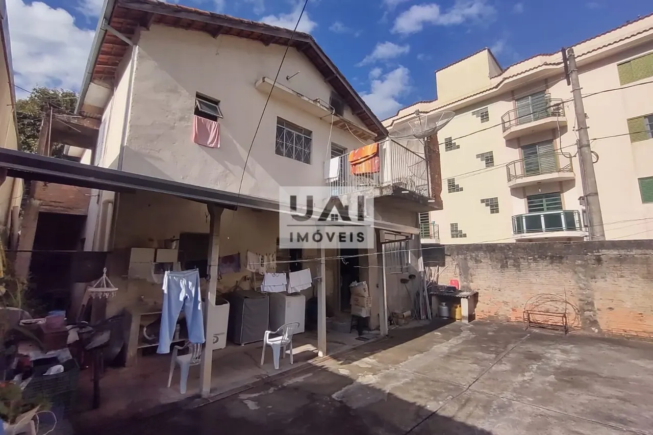 Foto 2 de Sobrado com duas moradias de 3 quartos cada, Varginha