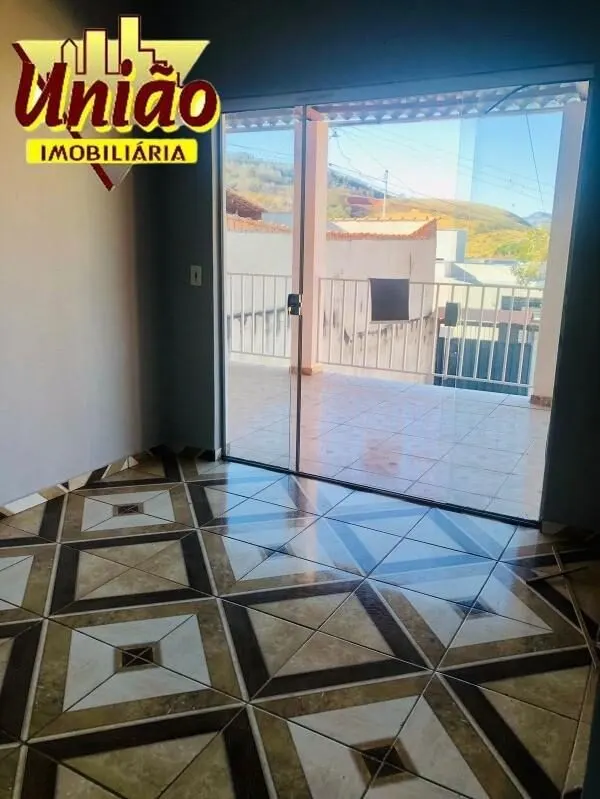 Foto 4 de Sobrado de 2 quartos com sacada e quintal para 5 carros, Novo Horizonte