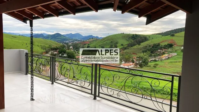 Foto 1 de Sobrado de 3 quartos (2 suítes) com varanda gourmet e vista, Capetinga
