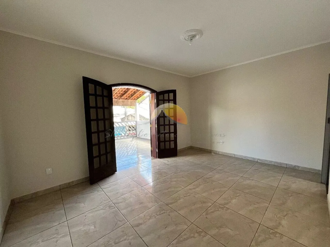 Foto 2 de Sobrado de 3 quartos (1 suíte com sacada) e garagem para 2 carros, Santa Rita de Cássia