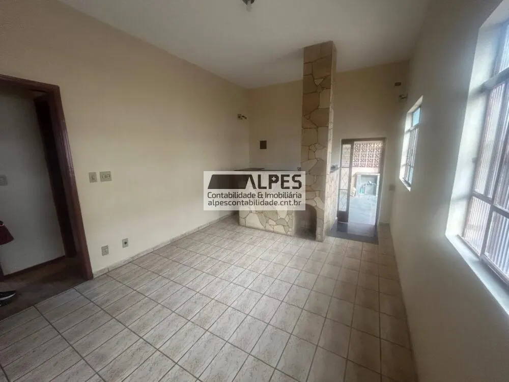 Foto 4 de Sobrado de 3 quartos com quintal amplo e churrasqueira, Piedade