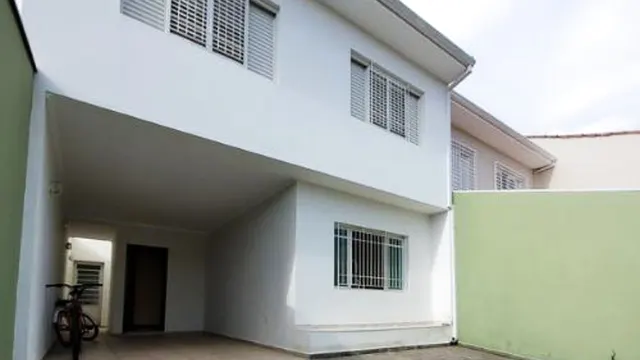 Sobrado de 3 quartos (1 suíte com closet) perto da Faculdade de Medicina, Bela Vista