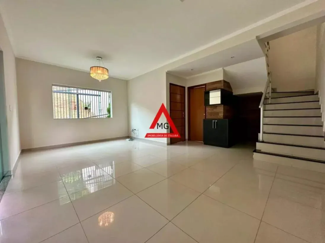 Foto 2 de Sobrado de 3 quartos (1 suíte) com área gourmet e garagem para 3 carros, Bela Vista