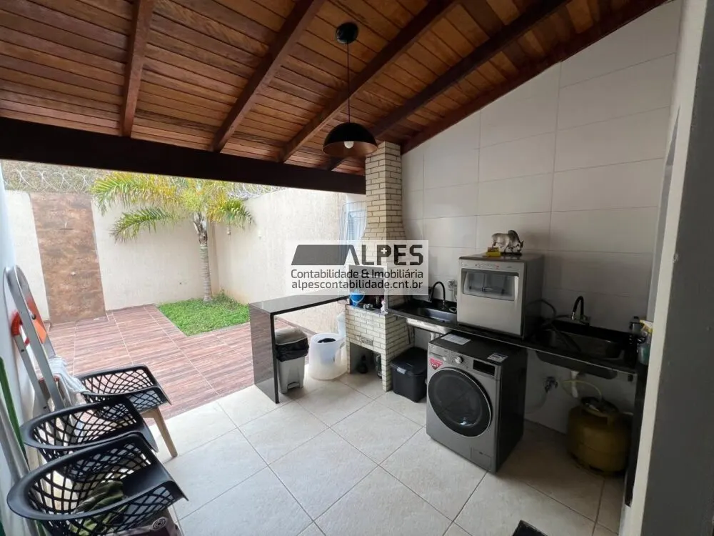 Foto 3 de Sobrado de 3 quartos (1 suíte) com piscina e área gourmet no Jardim Eldorado, Medicina