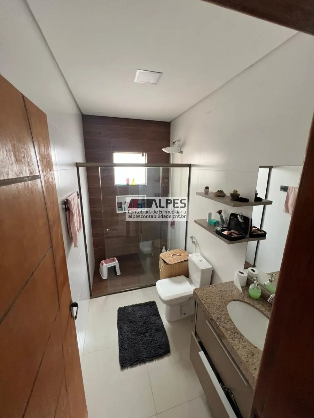 Foto 6 de Sobrado de 3 quartos (1 suíte) com piscina e área gourmet no Jardim Eldorado, Medicina