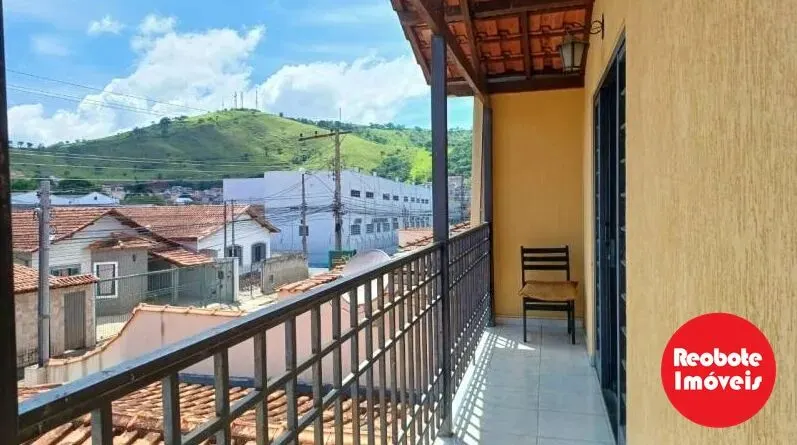 Foto 7 de Sobrado de 3 quartos (1 suíte) com piscina e churrasqueira, Medicina