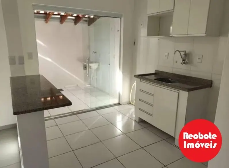 Foto 3 de Sobrado de 3 quartos (1 suíte) em condomínio fechado, Boa Vista