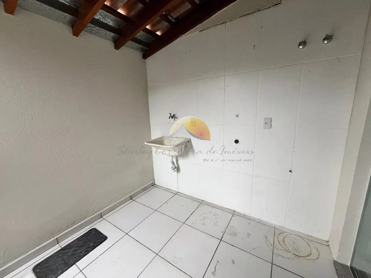 Foto 8 de Sobrado de 3 quartos (1 suíte) em condomínio fechado para alugar, Boa Vista
