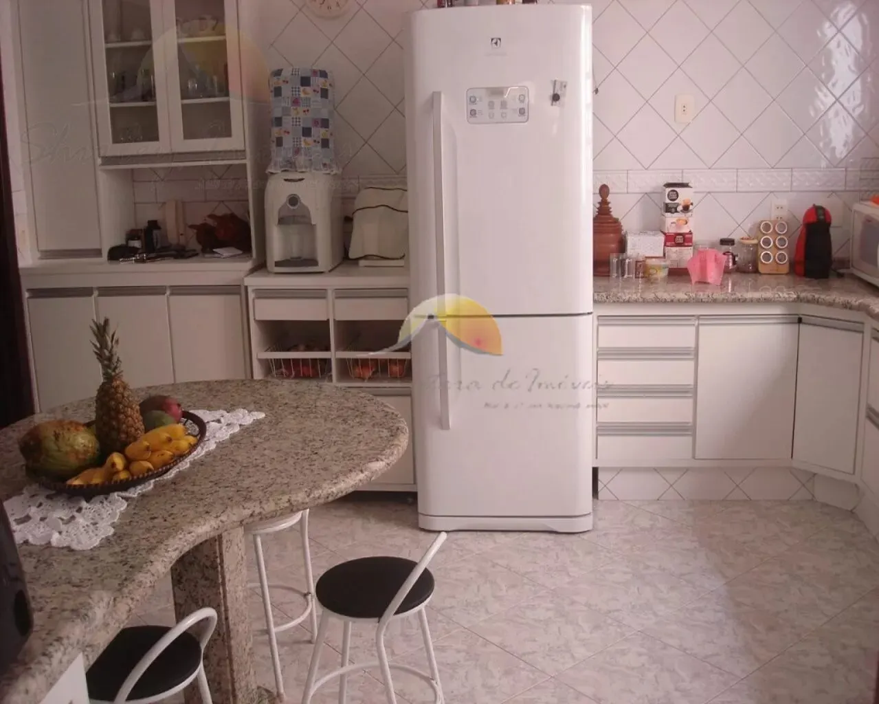 Foto 6 de Sobrado de 3 suítes com varanda, sauna e área de churrasco, Morro Chic