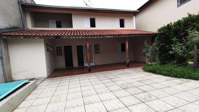 Foto 1 de Sobrado de 4 quartos (1 suíte) com quintal e vaga para 4 carros, Vila Rubens