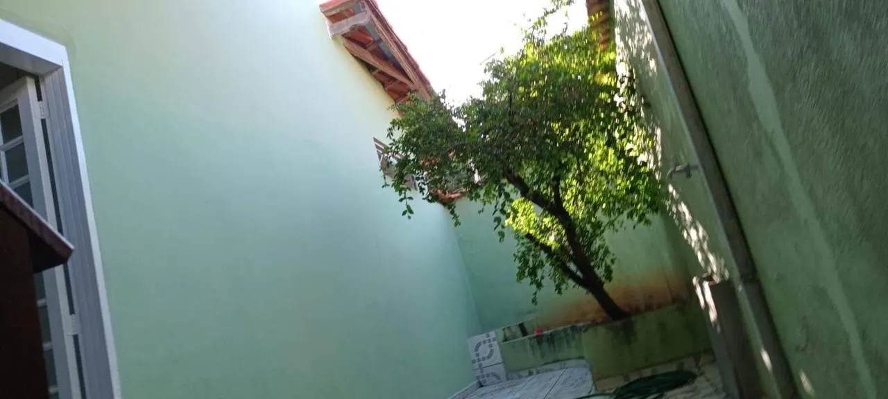Foto 5 de Sobrado de 4 quartos (1 suíte) com terraço e ponto comercial, Rebourgeon