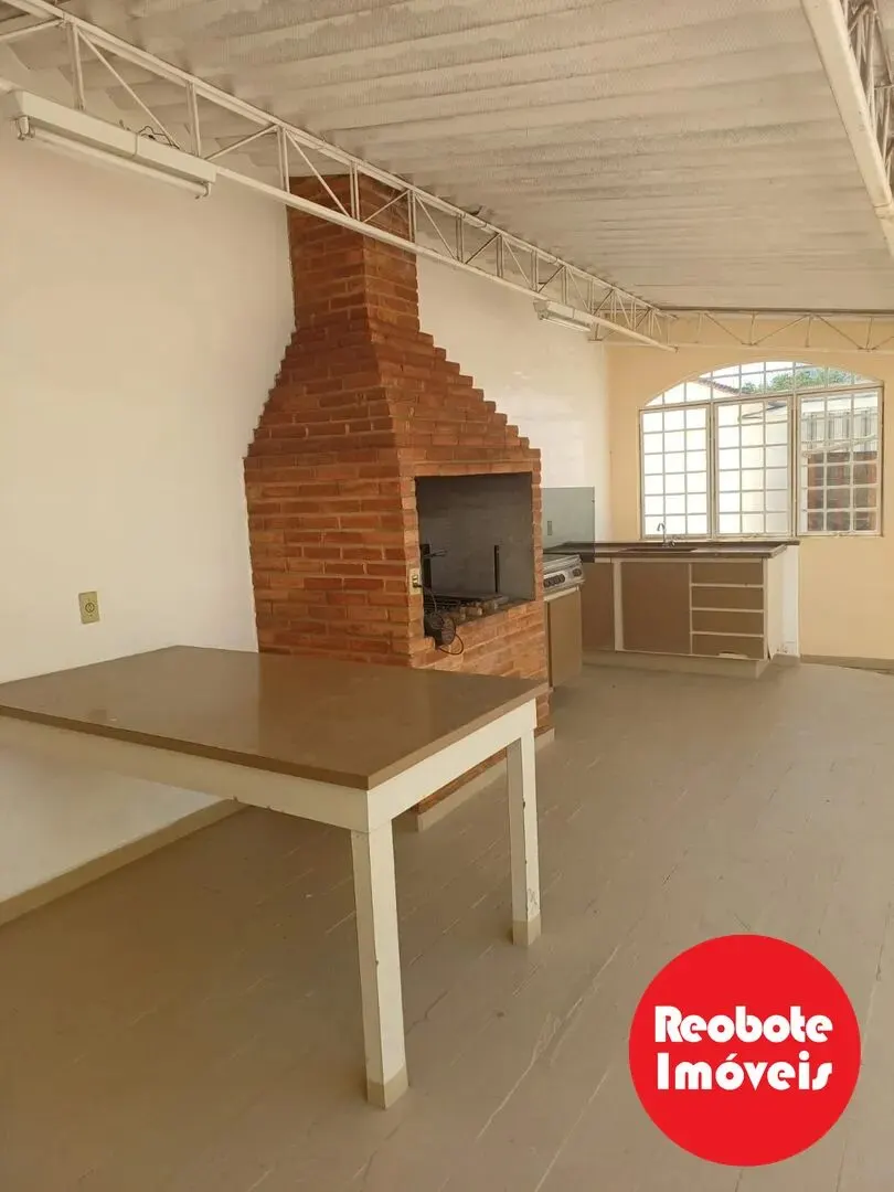 Foto 6 de Sobrado de 4 quartos (2 suítes) com piscina, churrasqueira e 5 vagas, BPS