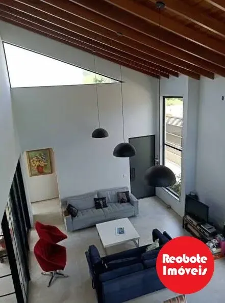 Foto 4 de Sobrado de 4 quartos (1 suíte) com piscina e cozinha com ilha, Parque Portugal
