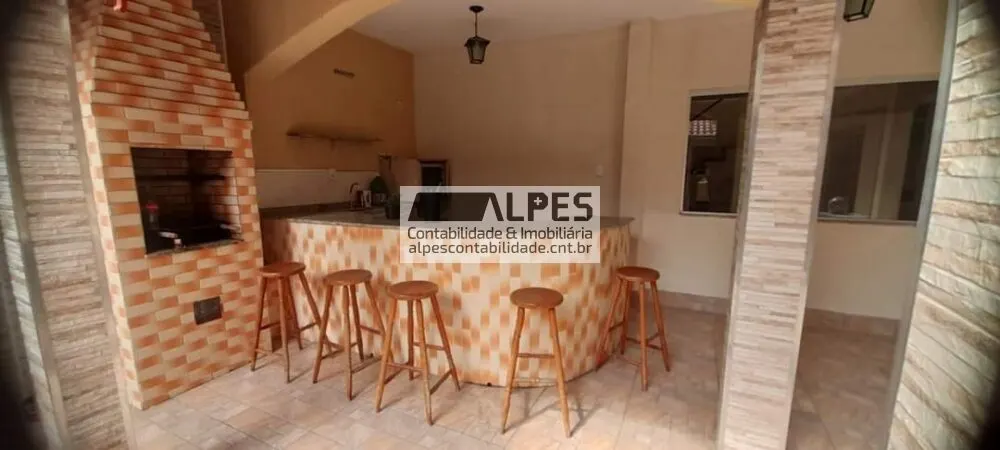 Foto 2 de Sobrado de 4 quartos (1 suíte) com ponto comercial e área gourmet, Avenida