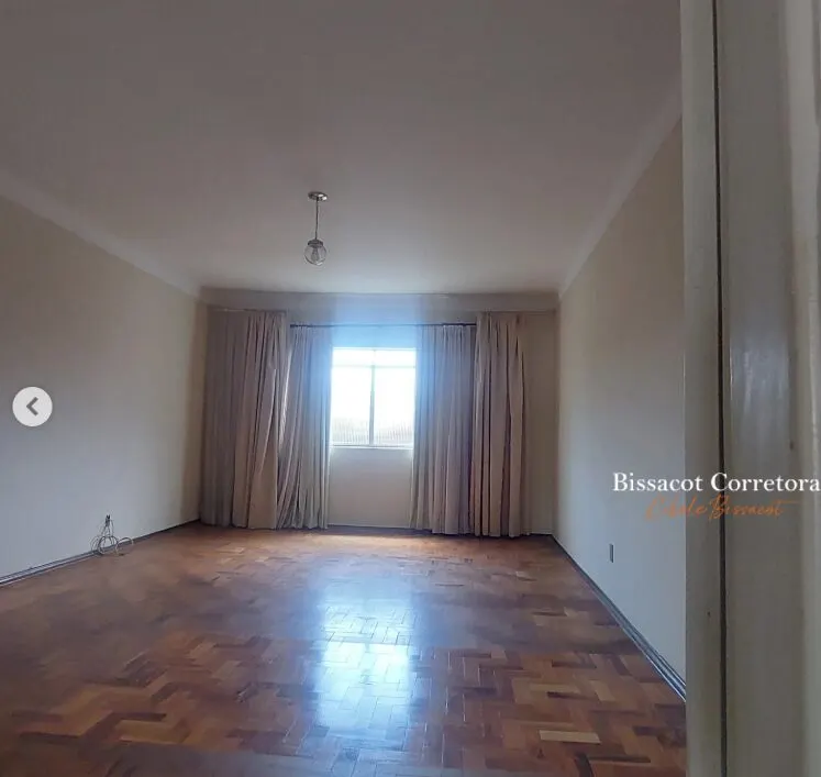 Foto 3 de Sobrado de 4 quartos (1 suíte) com duas salas, Centro