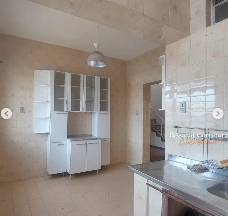 Foto 6 de Sobrado de 4 quartos (1 suíte) com duas salas, Centro