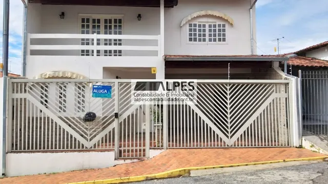 Foto 1 de Sobrado de 6 quartos (2 suítes) com espaço gourmet perto do Hospital Escola, Morro Chic