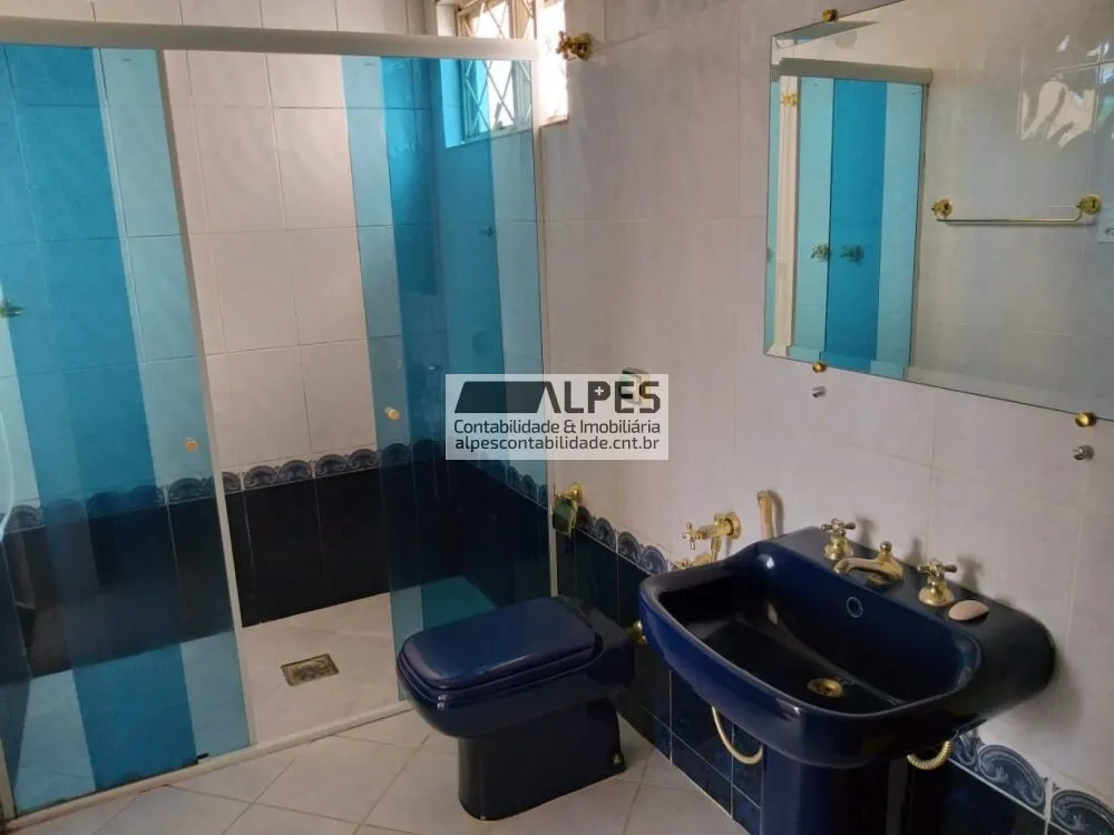 Foto 6 de Sobrado de 6 quartos (2 suítes) com espaço gourmet perto do Hospital Escola, Morro Chic