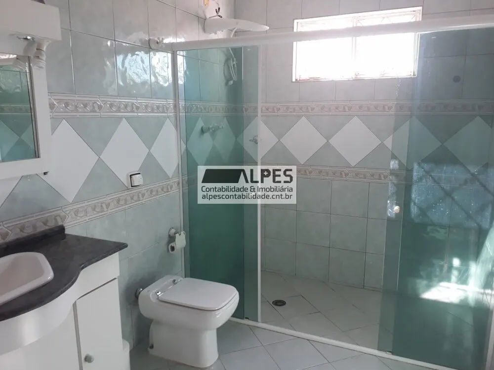 Foto 7 de Sobrado de 6 quartos (2 suítes) com espaço gourmet perto do Hospital Escola, Morro Chic