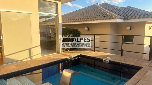 Foto 1 de Sobrado de 6 quartos (4 suítes) com piscina em condomínio fechado, Pinheirinho