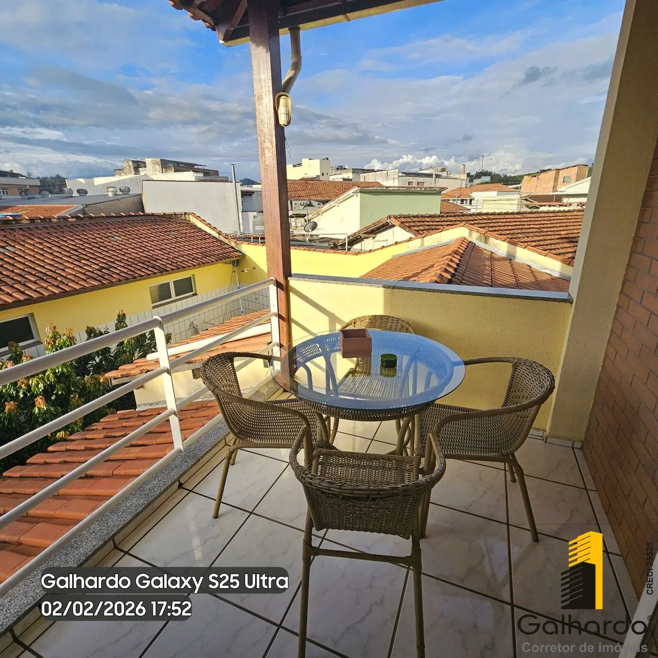 Foto 5 de Sobrado de 6 quartos (3 suítes) com piscina e varanda gourmet, Centro