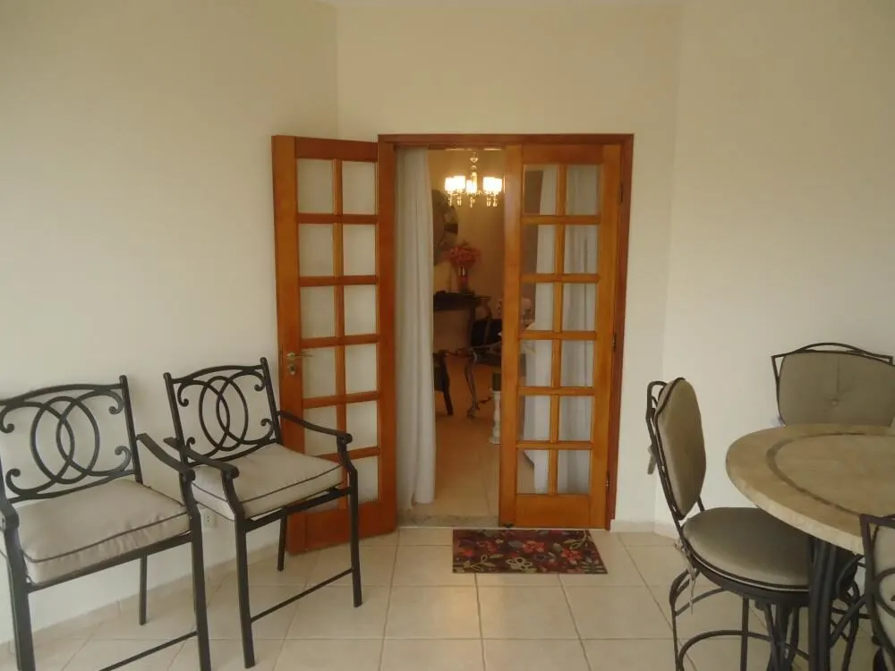 Foto 4 de Sobrado de 6 quartos (4 suítes) com piscina e área de churrasco, Jardim Eldorado