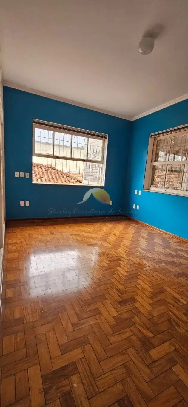 Foto 7 de Sobrado de 7 quartos com edícula, adega e área de churrasco, Centro