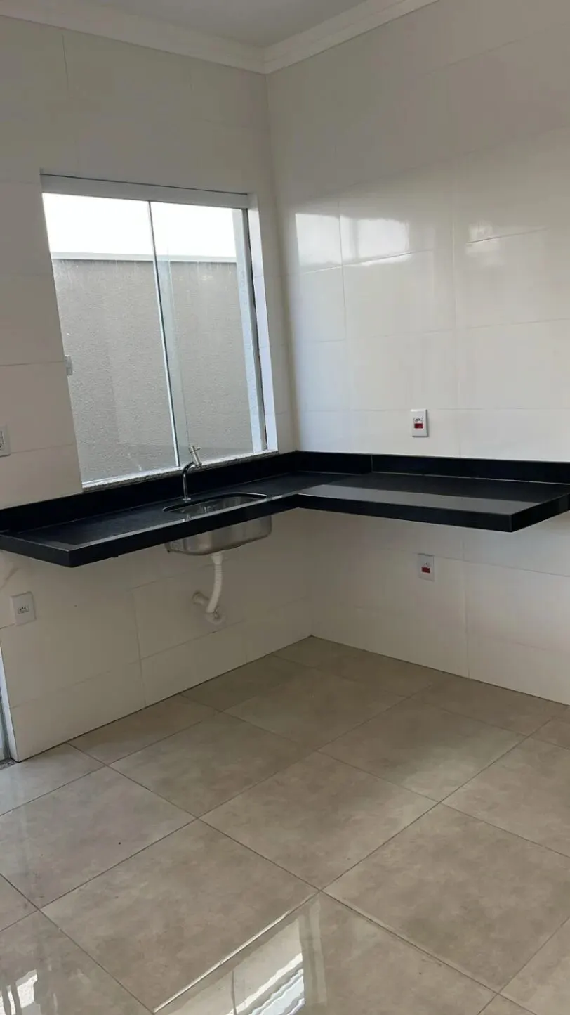 Foto 5 de Sobrado novo de 3 quartos com sacada, Colina Verde