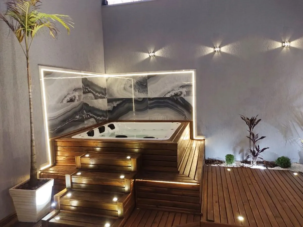Foto 4 de Sobrado novo e mobiliado de 3 quartos com spa, closet e automação, Pinheirinho
