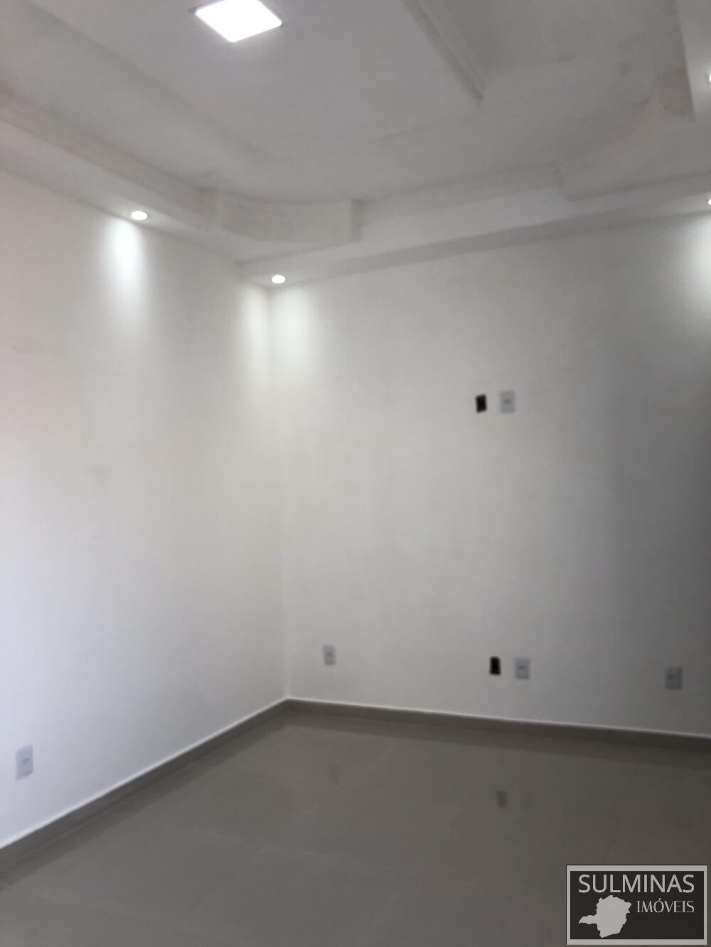 Foto 3 de Casa de 80 m² construídos em Anhumas, Itajubá-MG