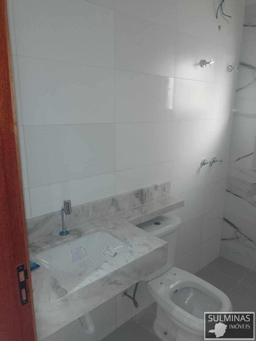 Foto 4 de Casa de 100 m² construídos em Anhumas, Itajubá-MG