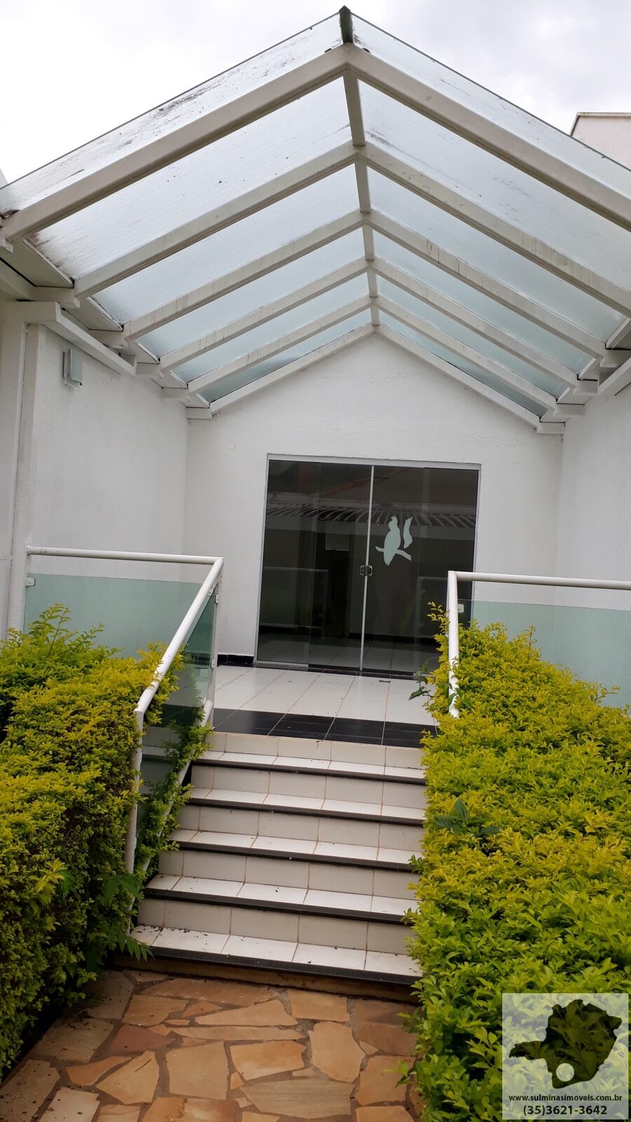 Foto 4 de Casa de 520 m² construídos na Santa Rosa, Itajubá-MG