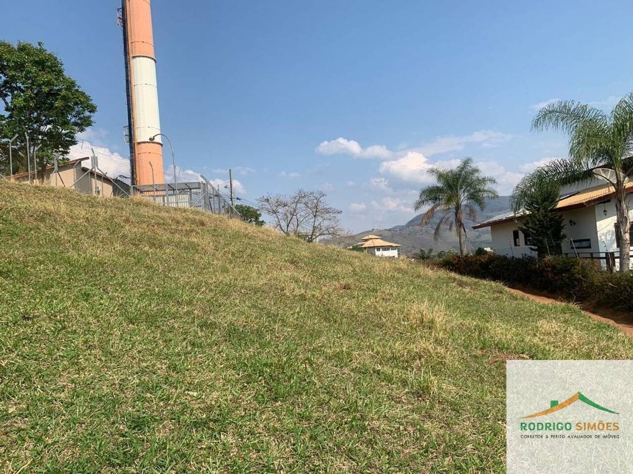 Foto 3 de Terreno de 761 m² no Morro Chic, Itajubá
