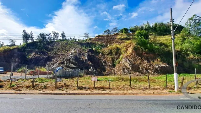 Terreno de 450 m² na Varginha, Itajubá