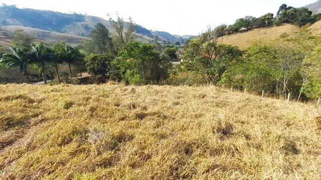 Terreno de aproximadamente 5.000 m² em Anhumas