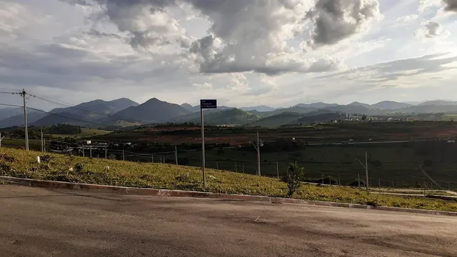 Lote de 247,89 m² no Residencial Santa Clara, Açude