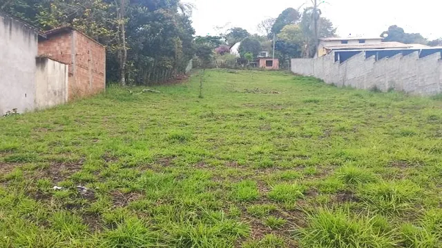 Foto 1 de Terreno de 1.740 m² à margem da rodovia no Açude