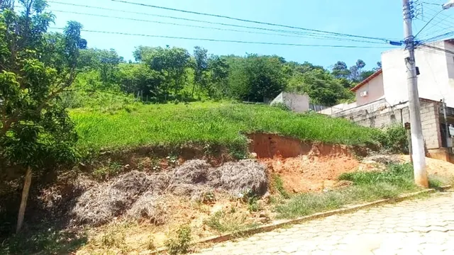 Foto 1 de Terreno de 528,35 m² na Medicina