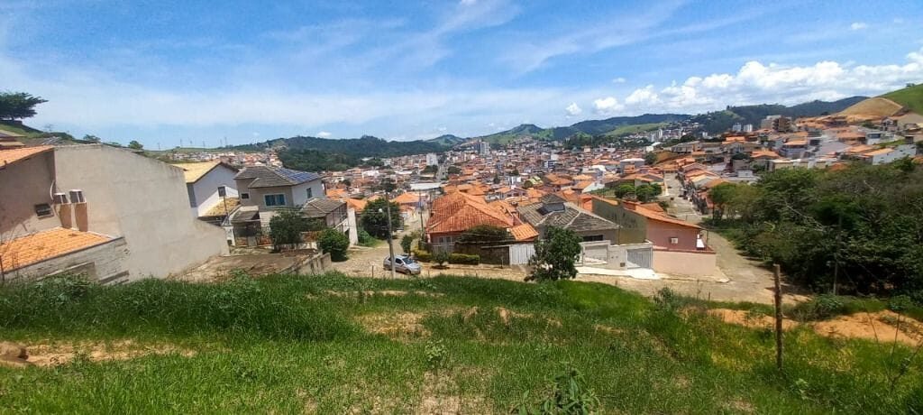Foto 4 de Terreno de 528,35 m² na Medicina