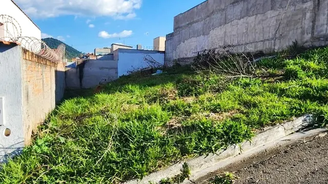 Lote no loteamento Colina Verde