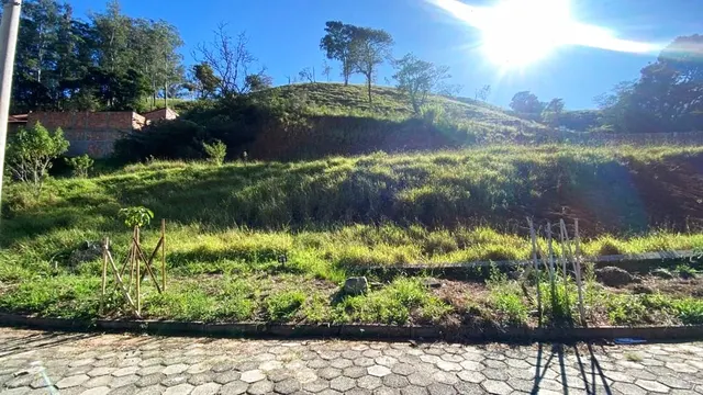Foto 1 de Terreno de 200 m², lote 05 da quadra C, Anhumas