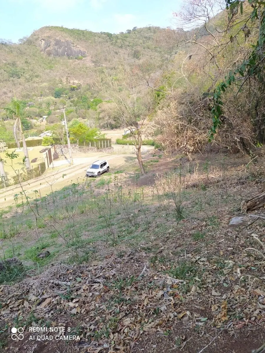 Foto 2 de Terreno de 23.478 m² em residencial com guarita e projeto aprovado, Mato Dentro