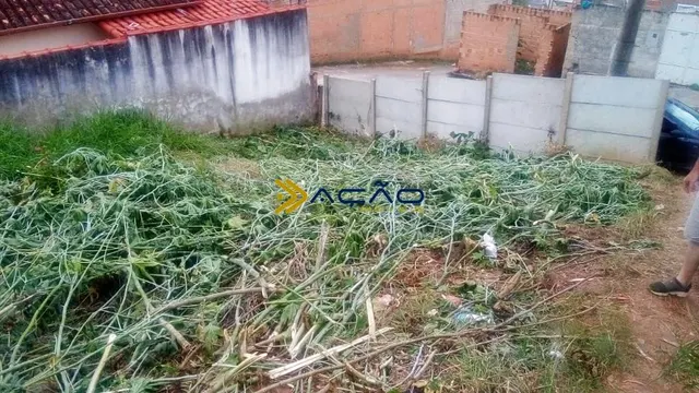Foto 1 de Lote de 287 m² na Rua José Cândido da Silva, Jardim das Colinas