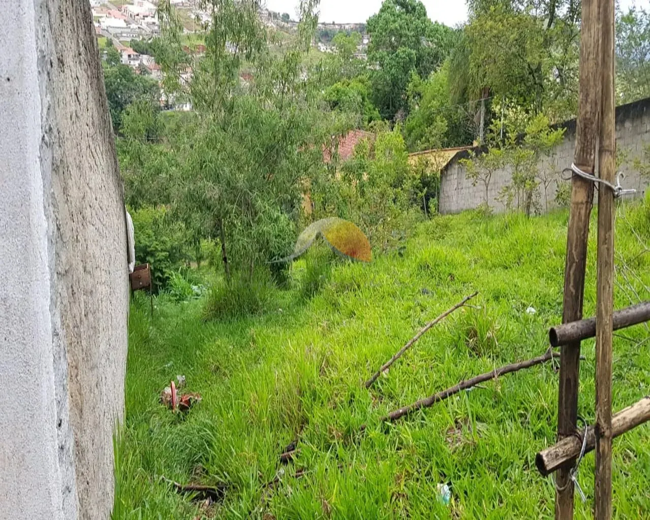 Foto 2 de Terreno com 317,5 m² no Jardim Alterosa