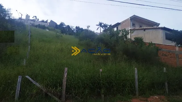 Terreno de 510 m² na Rua Luiz Gonzaga Salomon, Pinheirinho