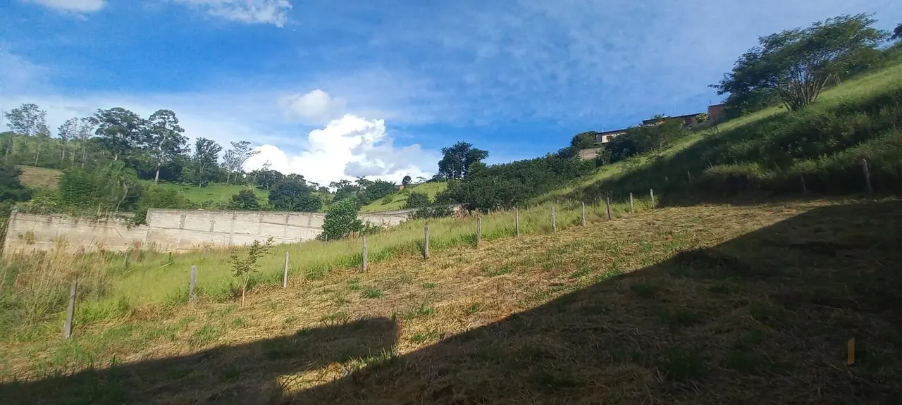 Foto 4 de Terreno com 648 m², boa topografia e vista, Pinheirinho