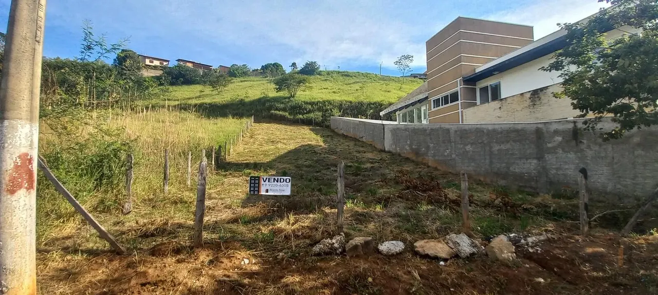 Foto 5 de Terreno com 648 m², boa topografia e vista, Pinheirinho