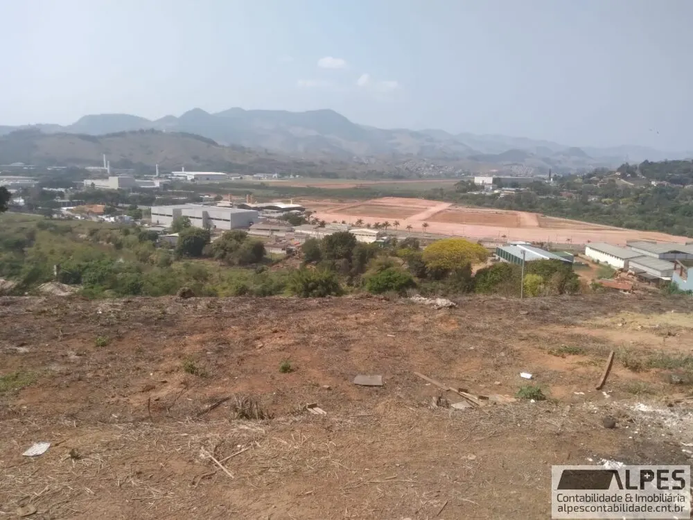 Foto 2 de Terreno de 1.000 m² com platô no Loteamento Pedra Branca, Pessegueiro